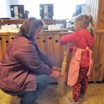 Muzeju nakts pasākums Matīšos, J.Simsona gleznu izstādes atklāšana, Matīšu māju stāsti bibliotēkā un koncerts baznīcā 